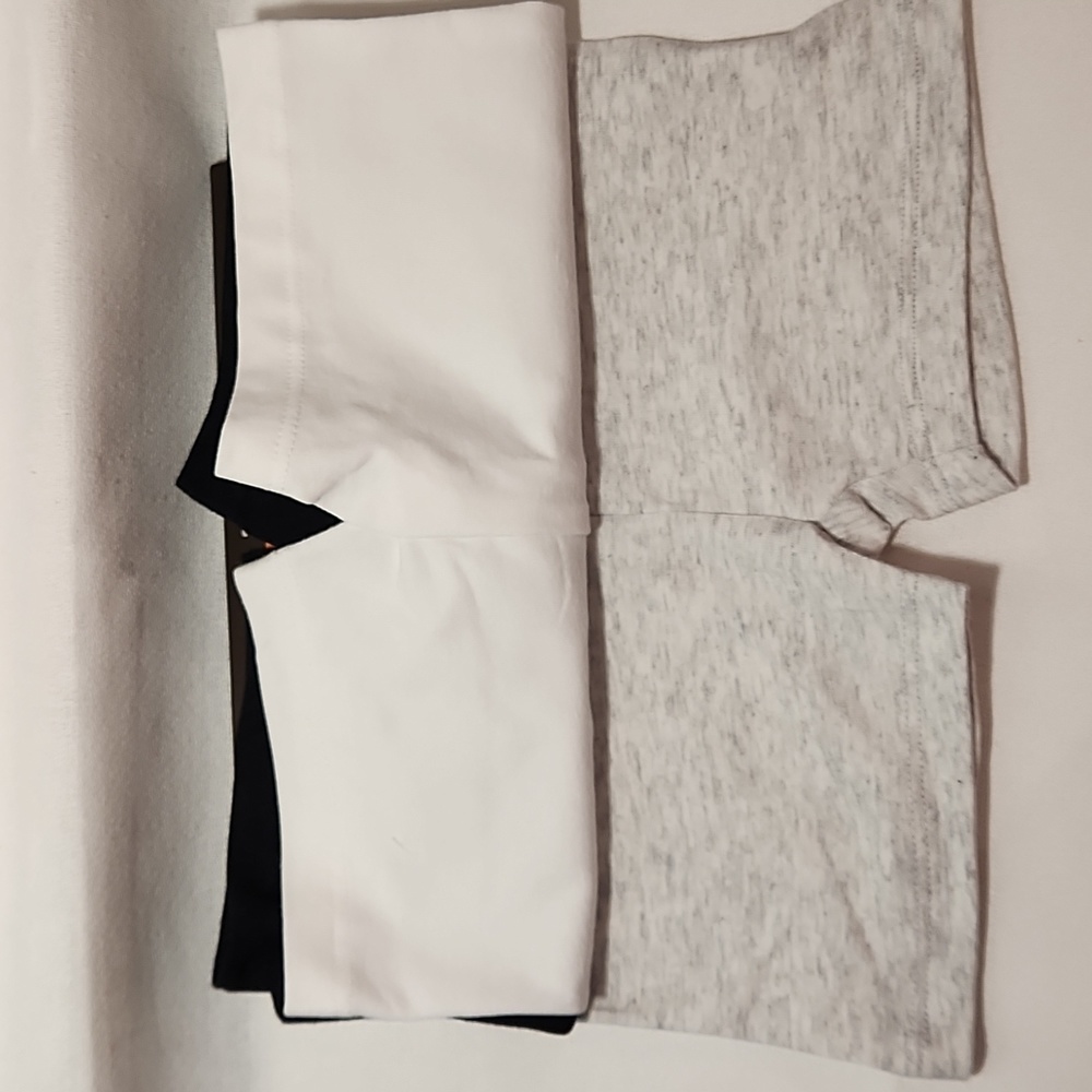 KIDS GIRLS NEW 3 PACK CARTWHEELS SHORTS SIZE 3T - Picture 5 of 6